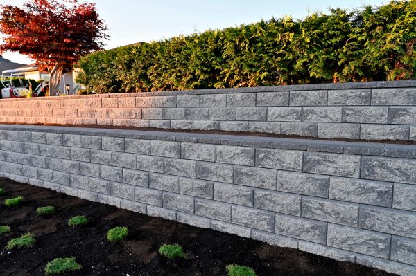 Cost of Concrete Retaining Wall Installation in Livermore